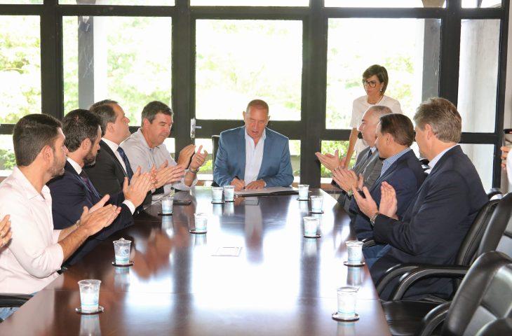 Gerson Claro assume MS como governador em exercício até dia 1° de janeiro de 2024. 