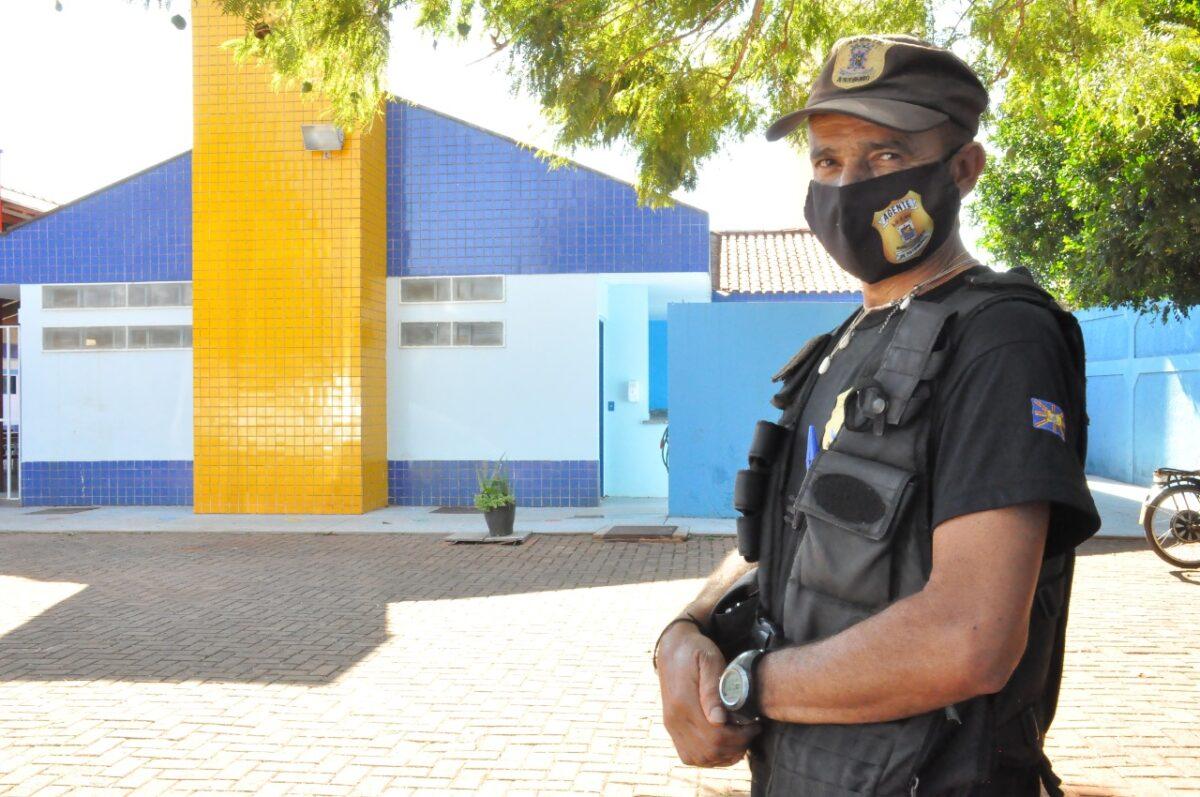 Justiça manda prefeitura da Capital demitir agentes de patrimônio e substituir por guardas concursados. 