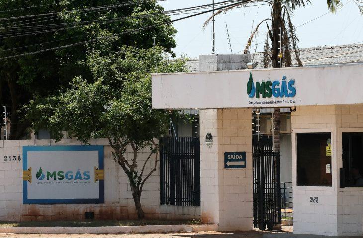 Mato Grosso do Sul contrata BNDES para estudos de melhorias na distribuição de gás canalizado.