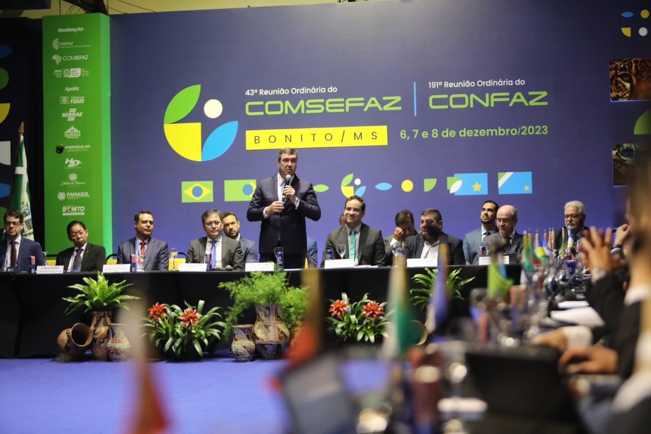 No Confaz, Governo e setor produtivo expõem os avanços de Mato Grosso do Sul.