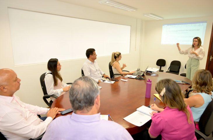 Agems avança na modernização do estoque regulatório com publicação de quatro portarias revisoras.