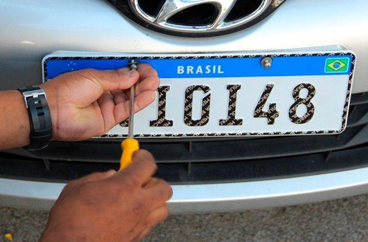Emplacamento de veículos supera média nacional e registra alta de 14% em Mato Grosso do Sul.