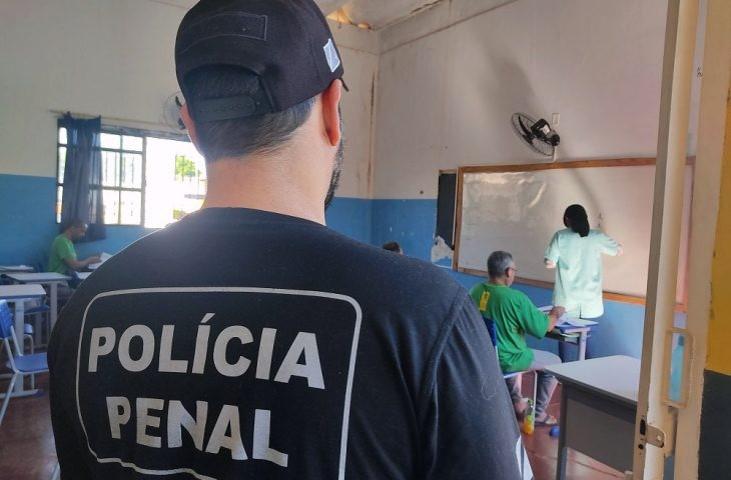 Ferramenta de reinserção social, educação de reeducandos no ensino regular cresce 15%.