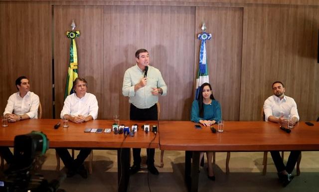  Governador Eduardo  Riedel anuncia Rodrigo Perez como novo Secretário de Governo e João César Adjunto na Casa Civil.
