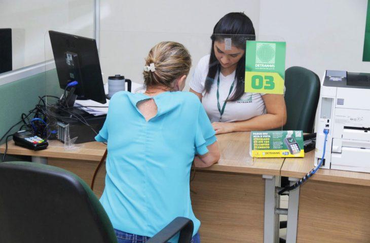 No 1º mês, Detran atinge 1 mil operações de parcelamento dos débitos veiculares pelo cartão de crédito.