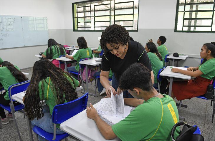 Segue aberto o período de pré-matrícula para alunos na Rede Estadual de Ensino. 