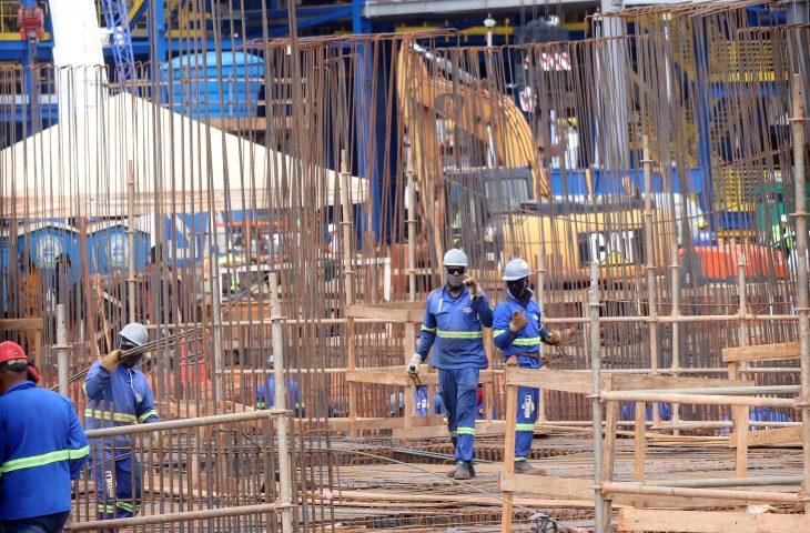 Depois da folia: MS tem 5 mil vagas de emprego em diferentes cidades.