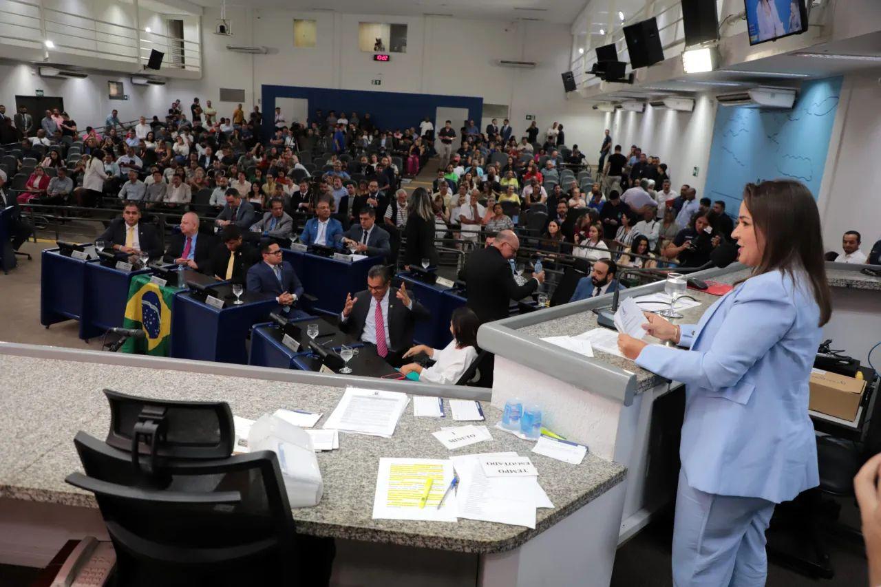 Adriane terá primeiro teste de fidelidade com vereadores em ano de eleição.