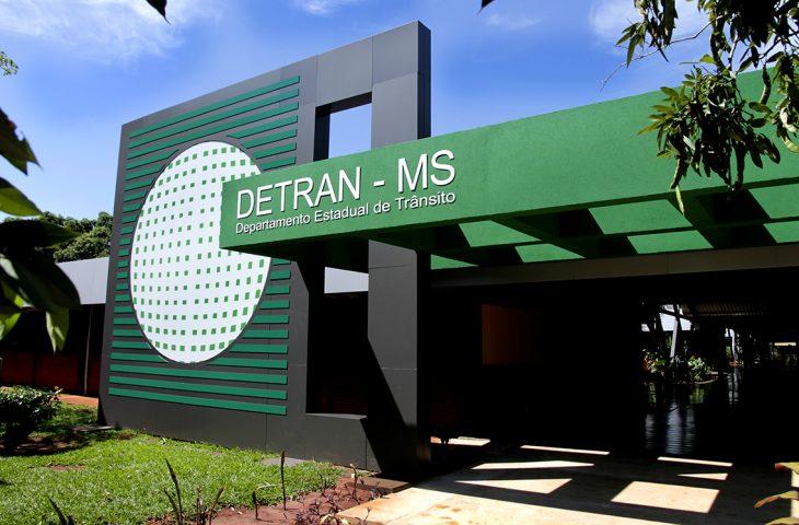 Boletim de rádio Detran Mais Perto, Mais Eficiente será resumo semanal de ações voltadas ao cidadão.