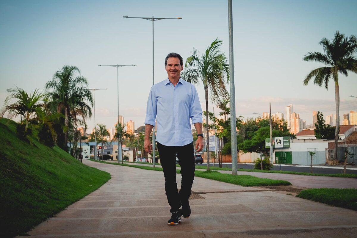 Descontente com Nelsinho, Marquinhos vai deixar PSD e avalia convites do PP, PL e União Brasil.