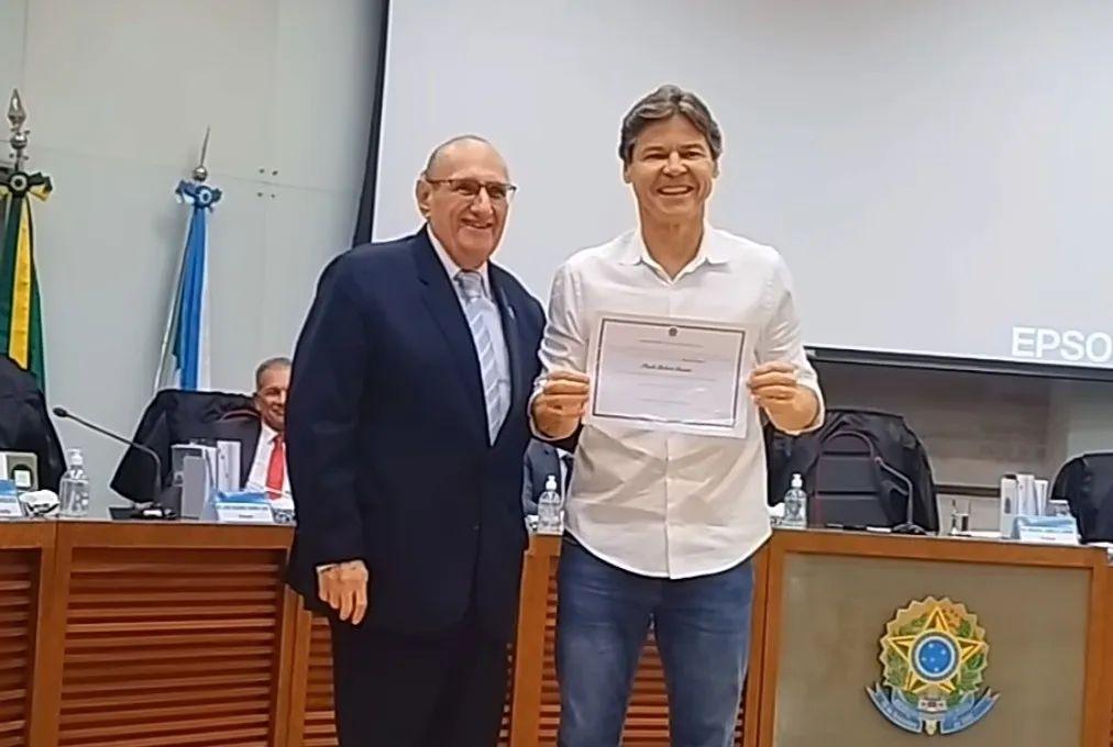 Paulo Duarte é diplomado e assume mandato na próxima terça.