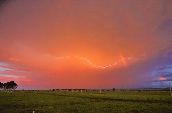 Previsão é de chuvas e temperaturas mais amenas durante semana em MS.