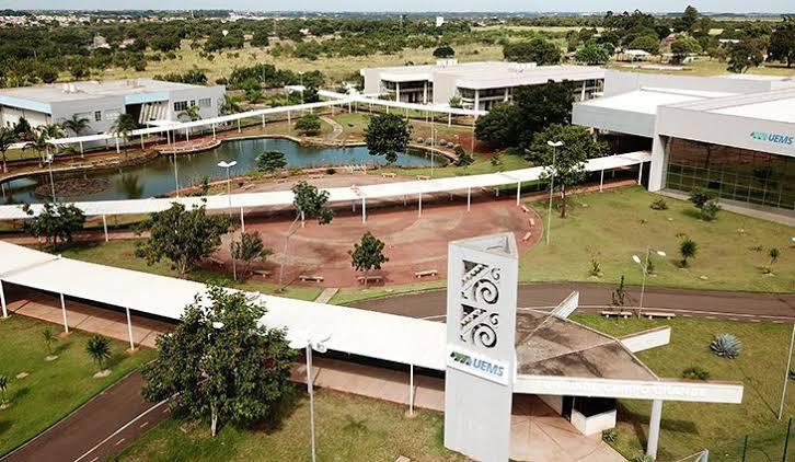 UEMS abre inscrições para o curso de português para migrantes internacionais em quadro cidades de MS.