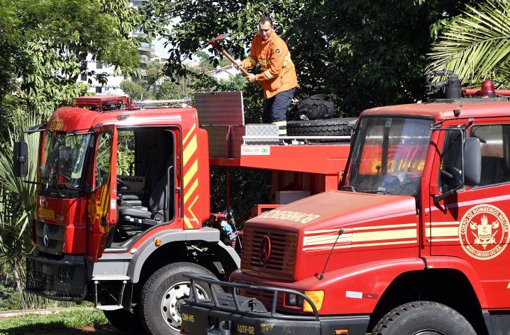 Com ações preventivas e bases avançadas, bombeiros de MS atuam no combate a incêndios florestais no Pantanal.