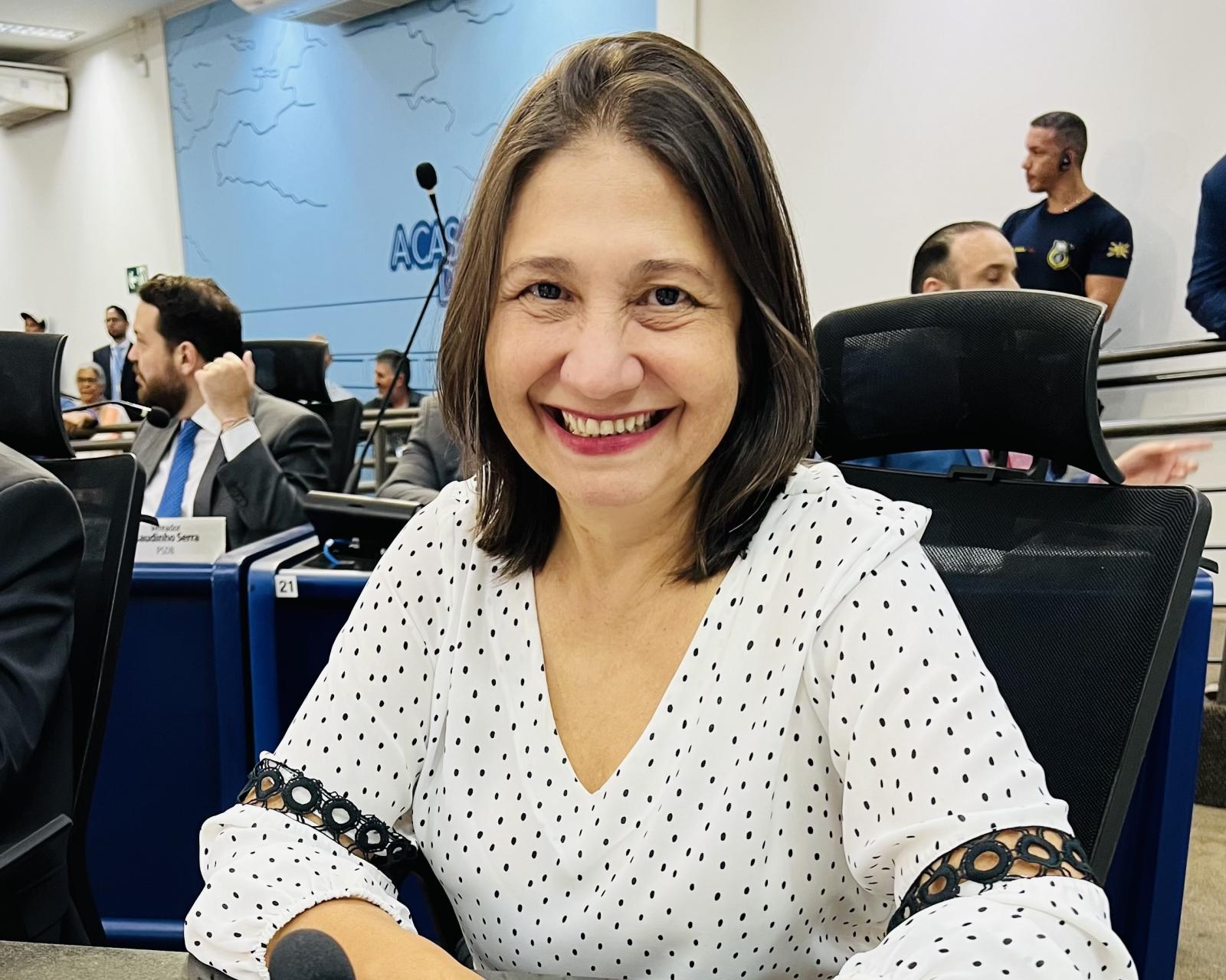 Luiza Ribeiro propõe aprimoramento na lei de reconhecimento do caráter educativo da capoeira em Campo Grande.