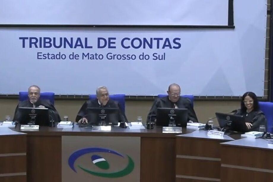 Com ressalvas e recomendações, TCE aprova contas do 1º ano da gestão do Governador Eduardo Riedel.
