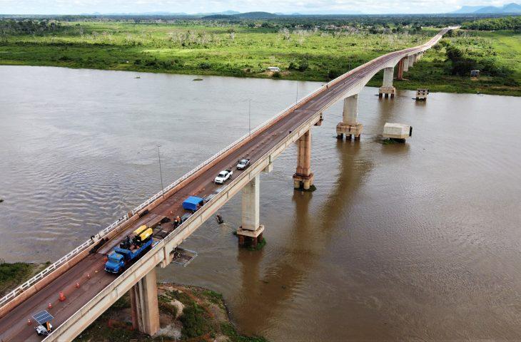 Ponte sobre rio Paraguai passa por 2ª etapa de concretagem neste fim de semana e ficará interditada.