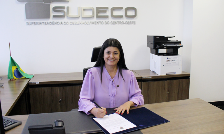 Rose Modesto adia saída do comando da Sudeco, e aumentam as incertezas sobre a sua pré candidatura a prefeitura de Campo Grande.
