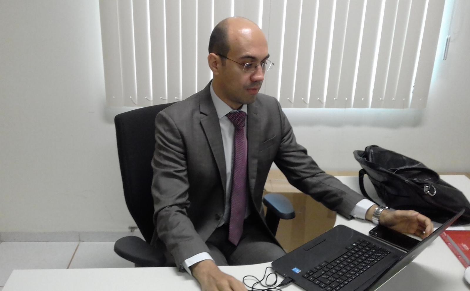 De volta das férias, juiz deve liberar delação premiada que complica vereador do PSDB.