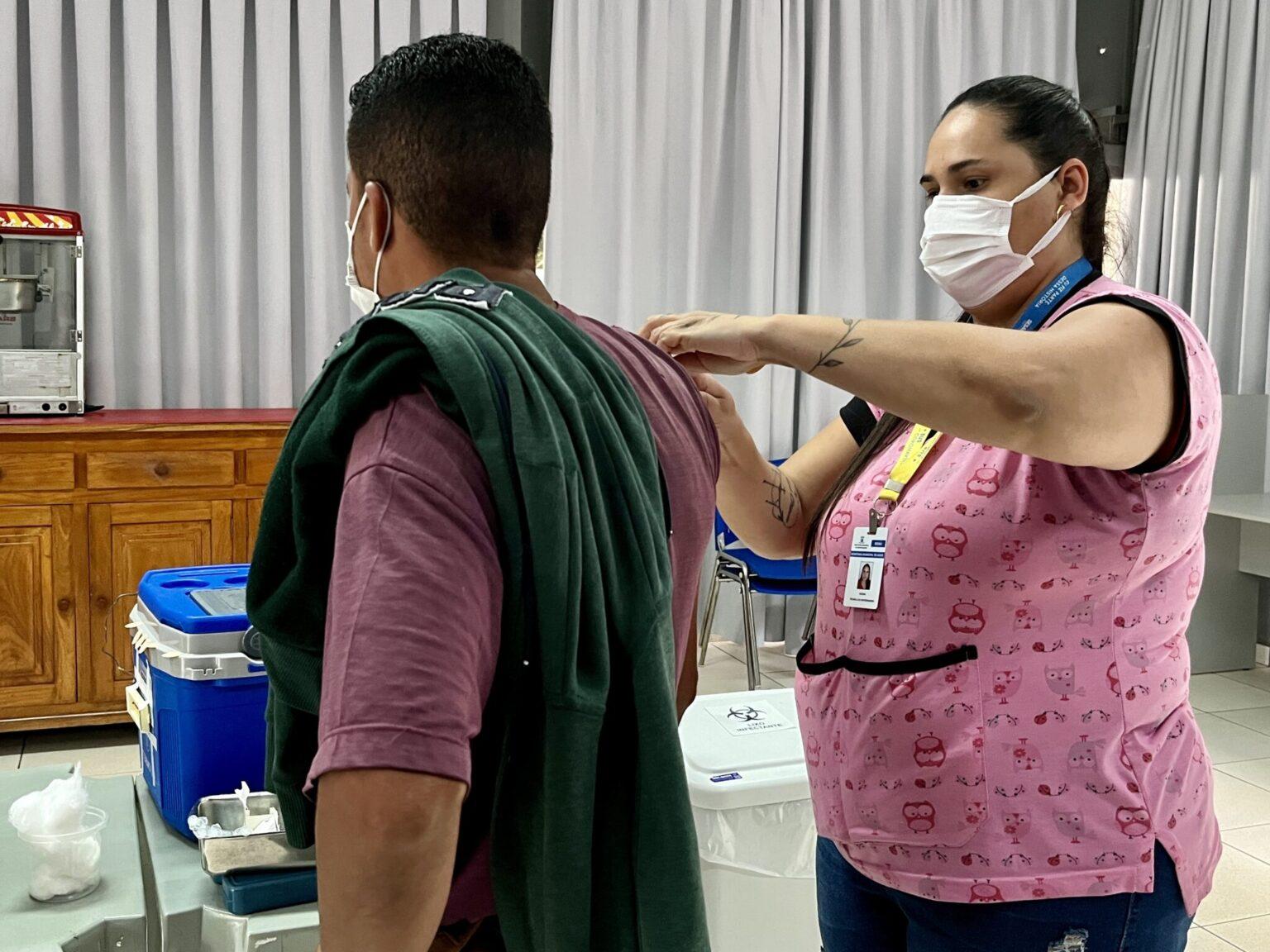 Gripe causa mais mortes entre adultos, 4 em cada 10 vítimas têm menos de 60 anos.