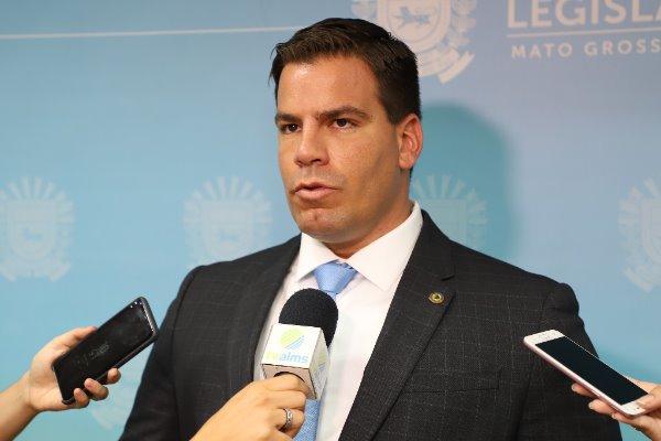 Juíza aceita denúncia, interroga Contar e aguarda alegações finais para sentença por atos golpistas.