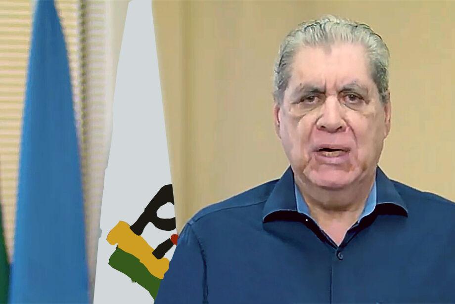 André Puccinelli não é candidato a prefeito e nem a vereador, ele desistiu.