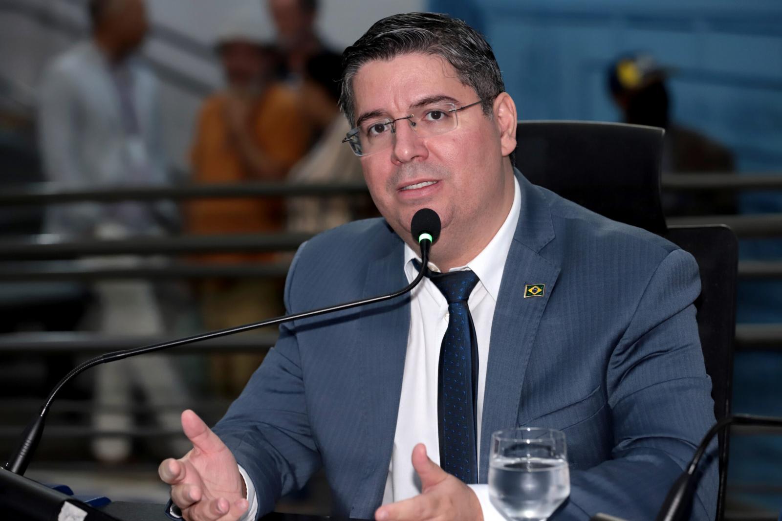 Dr. Victor Rocha: Compromisso com a Saúde Pública de Campo Grande Marca o 1º Semestre Legislativo de 2024.