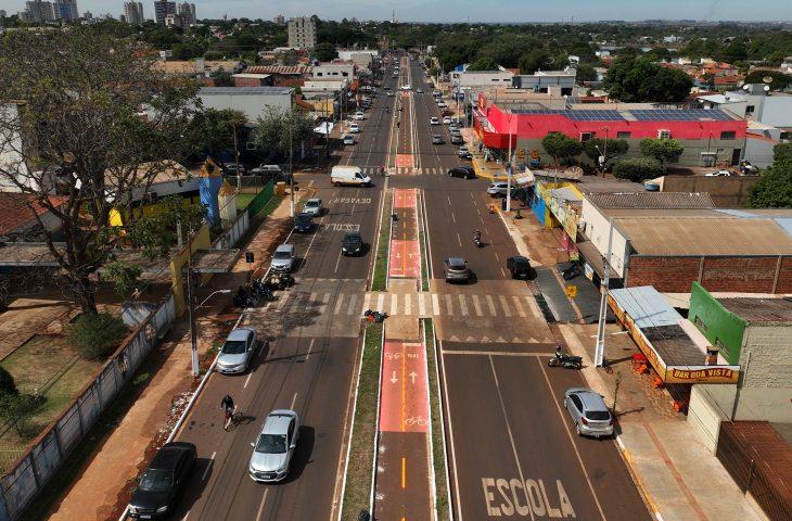 Governo de MS finaliza projeto de revitalização na Avenida José Roberto Teixeira, em Dourados.