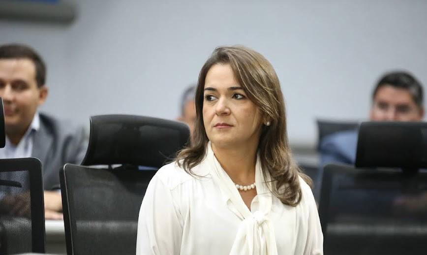 Prefeita Adriane Lopes  pede autorização da Câmara Municipal de Campo Grande para extinguir subsecretaria.