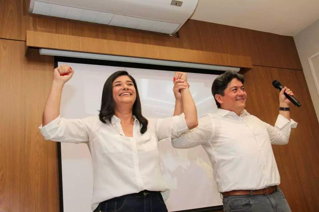 Rose Modesto anuncia advogado Roberto Oshiro como o seu vice prefeito na corrida pela prefeitura de Campo Grande.