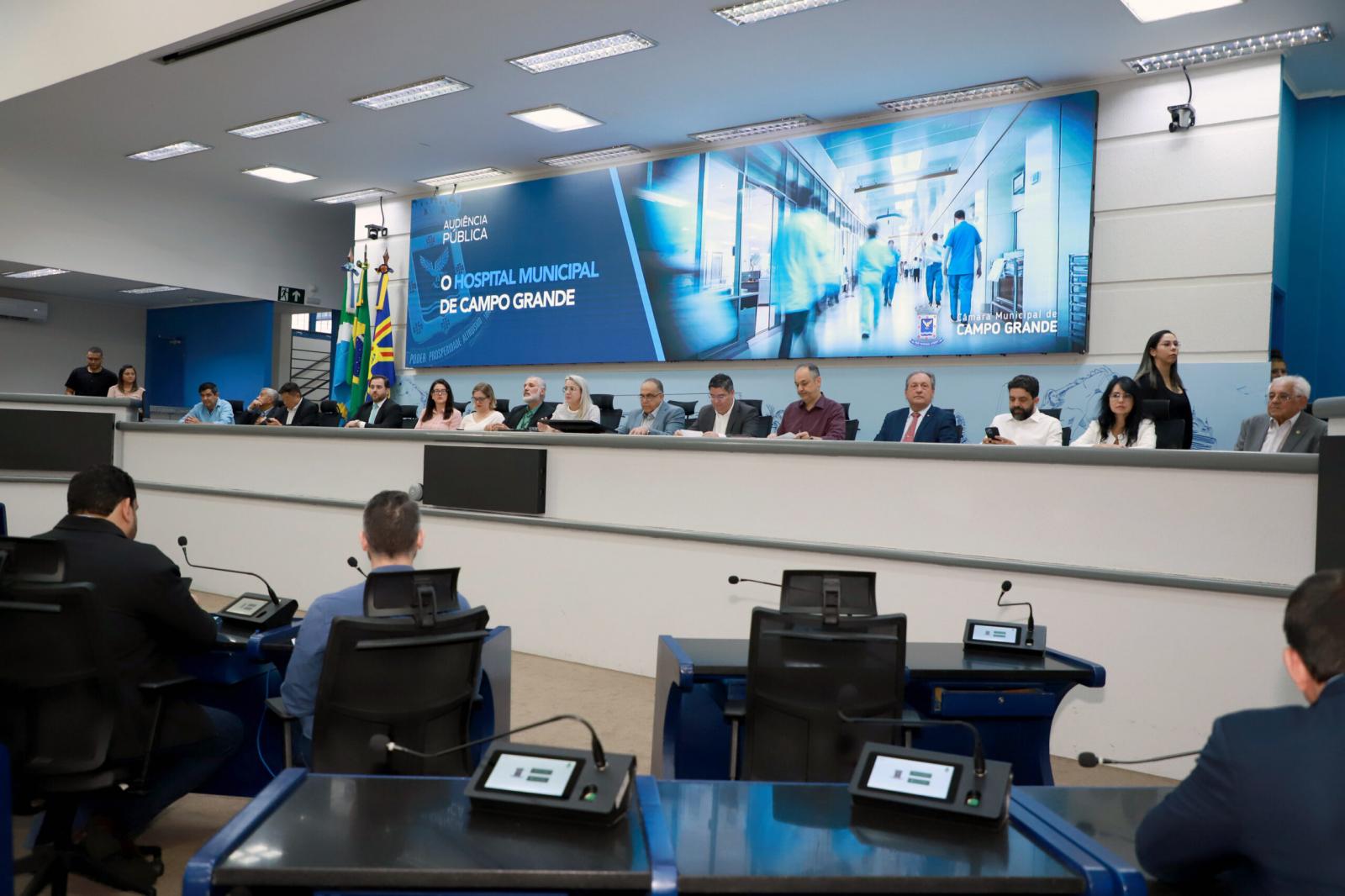 Vereadores aprovam oito projetos na sessão desta terça-feira.