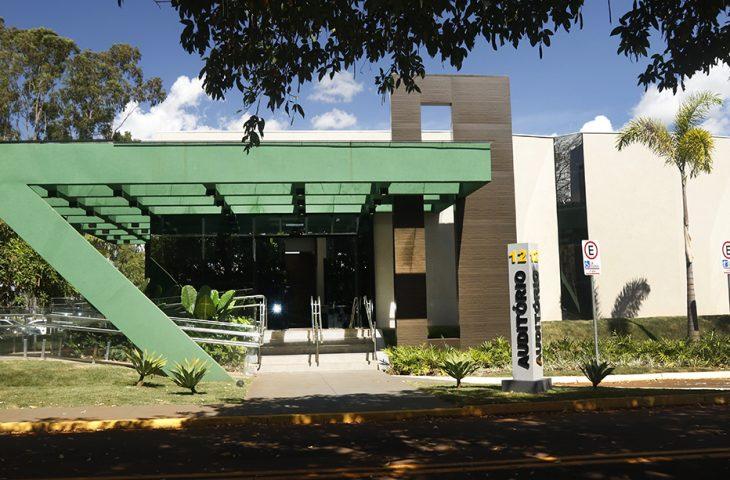 Impacto dos sinistros de trânsito é tema de simpósio que abre Semana do Trânsito no Detran-MS.