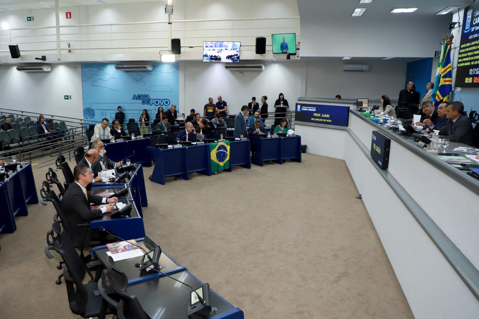Vereadores analisam veto parcial à LDO nesta quinta.