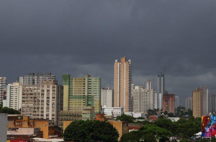 Fim de semana deve ter chuvas moderadas e tempestades pontuais em Mato Grosso do Sul.