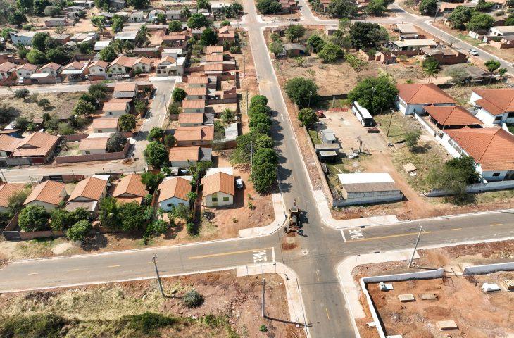 Governo de MS avança na meta de asfaltar 100% de bairro mais antigo de Rio Negro.