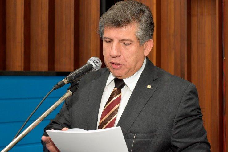 Deputado Lídio Lopes passa mal e precisa de atendimento médico na Assembleia Legislativa.