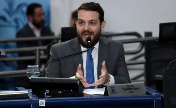 Vereador réu por corrupção usará tornozeleira eletrônica por mais seis meses.