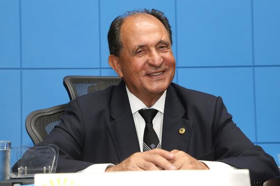 Deputado Zé Teixeira afirma apoiar atual mesa diretora da Assembleia Legislativa.