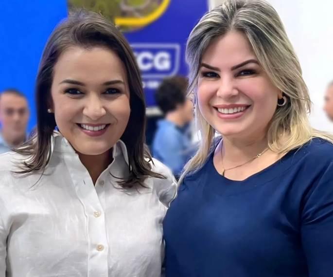 Dr. Camilla representa Adriane em dois eventos e tem a  chance de assumir Sesau.