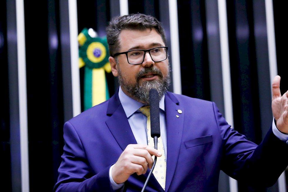 O Deputado Federal Marcos Pollon fala em ‘direita viva’ no Brasil com eleição de Trump nos EUA.