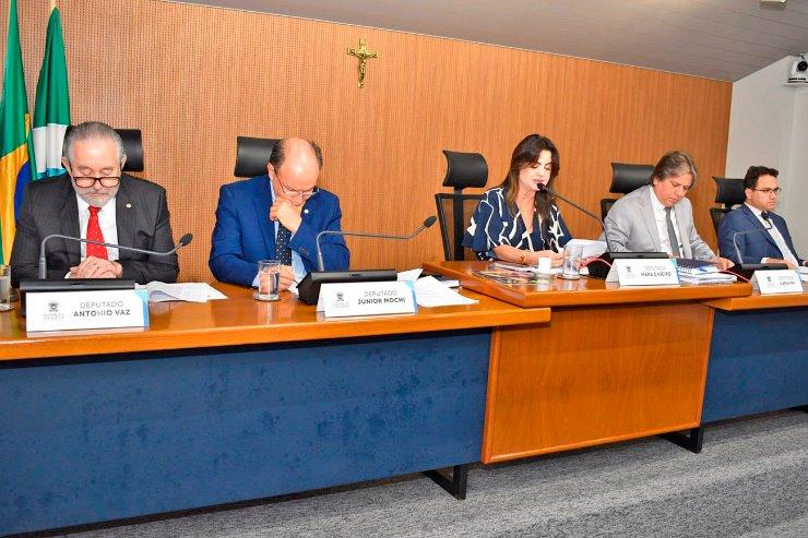 PPA e LOA voltam à CCJR para avaliação de emendas.