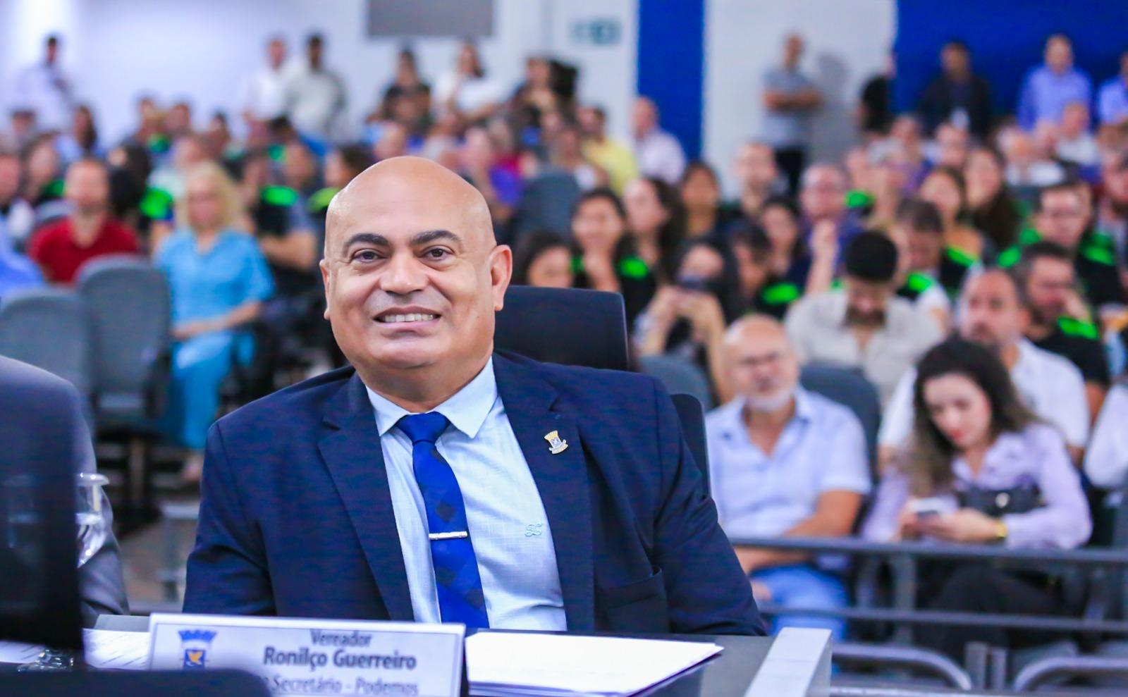 Vereadores votam projeto de Ronilço Guerreiro que institui o Programa Municipal da Pessoa com Câncer.
