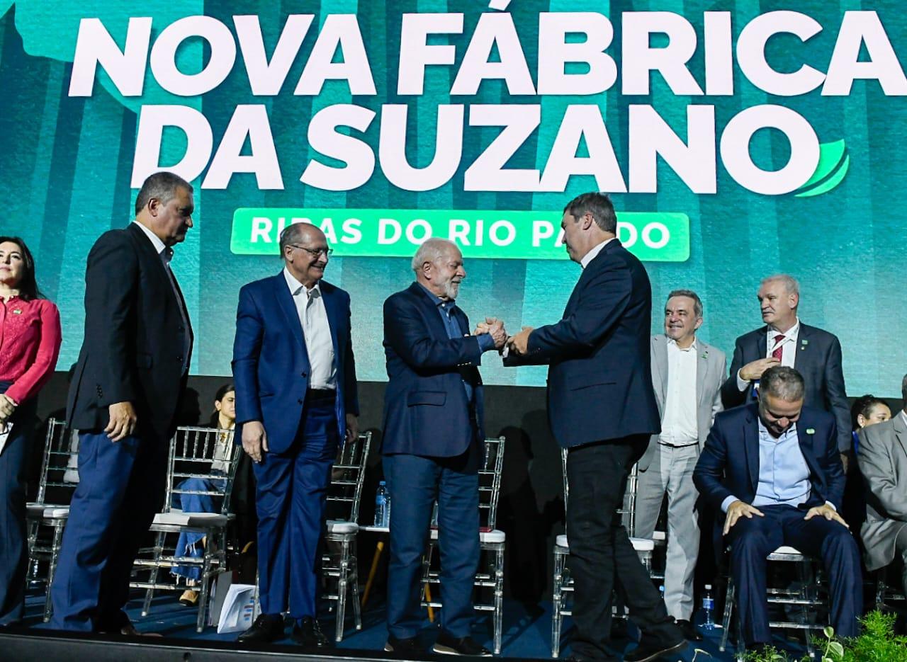 Após 3º visita, do Presidente Lula deixa Mato Grosso do Sul e parte para encontro do Mercosul no Uruguai.