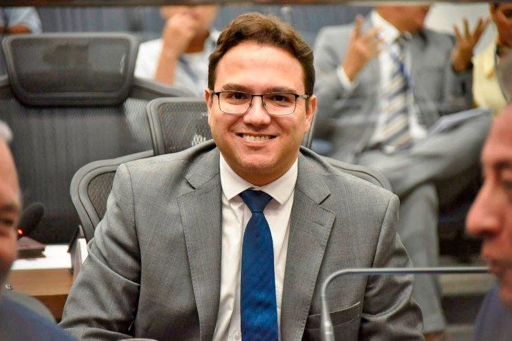 Destinação de IR de empresas com incentivos fiscais aos fundos de apoio é proposta.