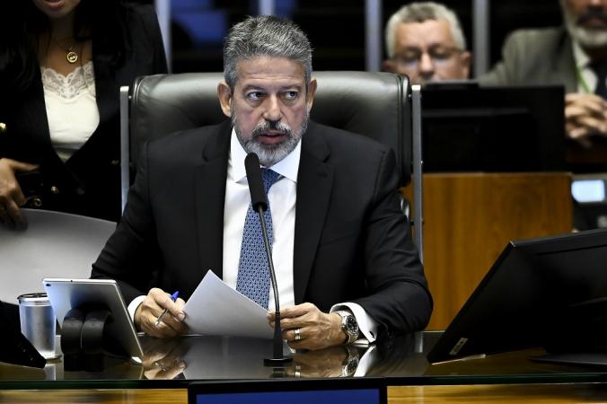 Presidente da Câmara dos deputados, Arthur Lira diz que emendas cumprem acordos firmados entre Poderes.