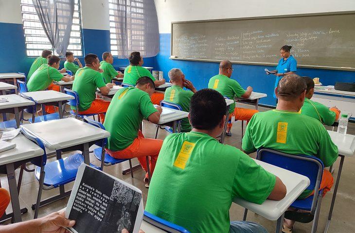 Projetos inovadores transformam realidade de indígenas privados de liberdade em MS.