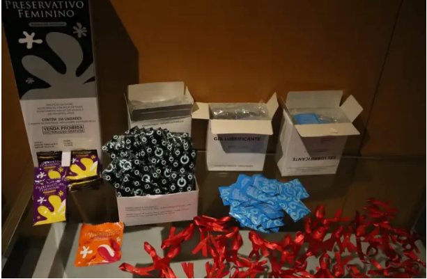 Mais de 2,3 milhões de preservativos e 120 mil testes: os números do combate ao HIV em MS.