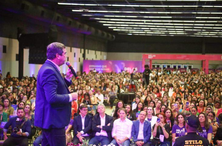 Delas Day incentiva o empreendedorismo feminino e conecta milhares de mulheres a oportunidades.