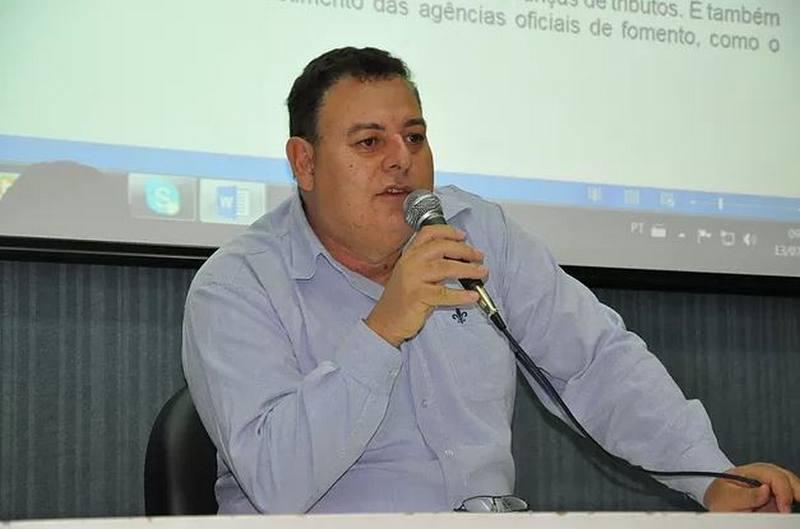O vereador Jeovani Vieira dos Santos, de Jateí, está no comando da entidade há mais de 10 anos e vai tentar mais uma reeleição.