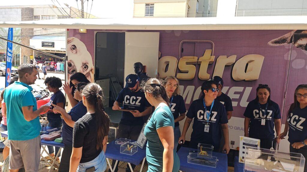 SESAU promove Campanha Abril Laranja em parceria com o Pátio Central Shopping.